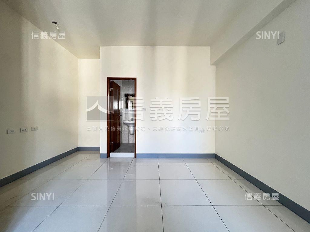 花壇全新大面寬透天５房屋室內格局與周邊環境