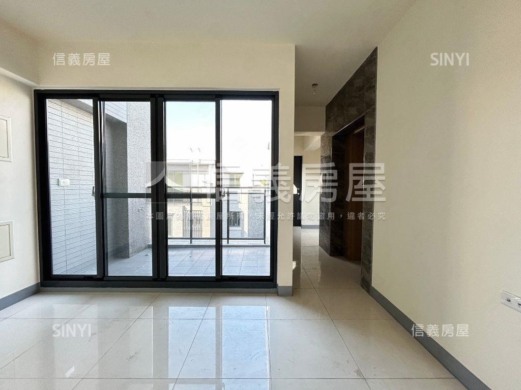 花壇全新大面寬透天５房屋室內格局與周邊環境