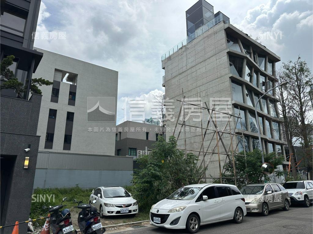 近七期大面寬土地房屋室內格局與周邊環境