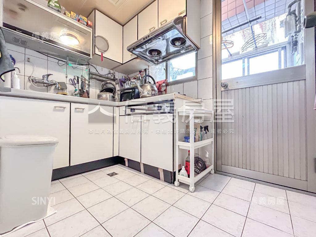 專任⭐宏盛檳城２房車位⭐房屋室內格局與周邊環境