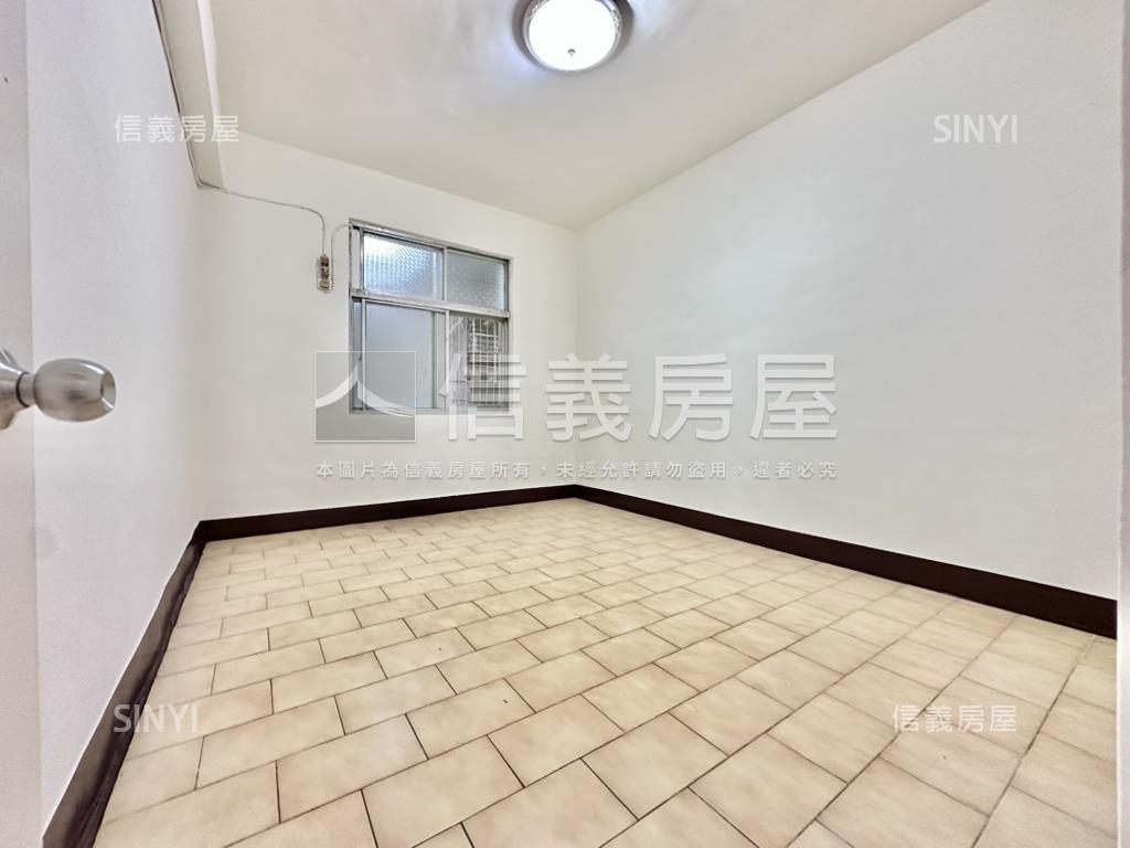 景安南華雙捷運美寓房屋室內格局與周邊環境