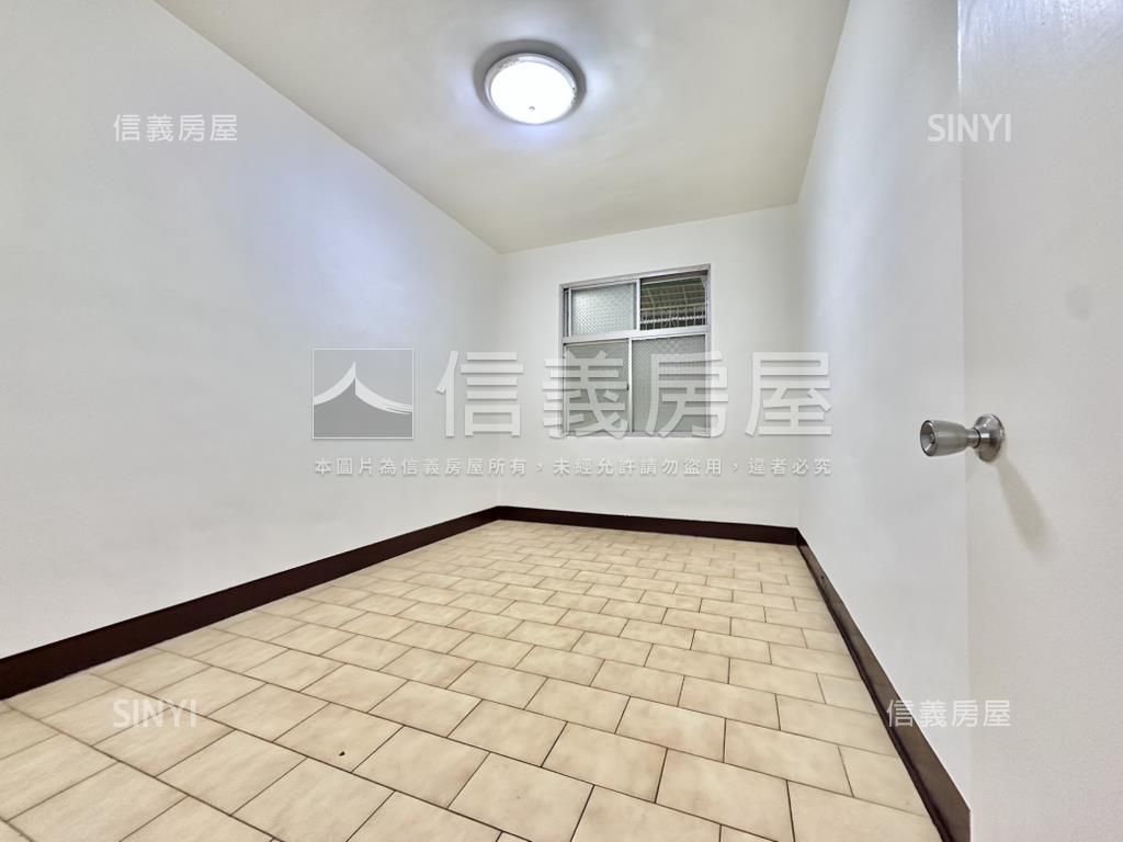 景安南華雙捷運美寓房屋室內格局與周邊環境