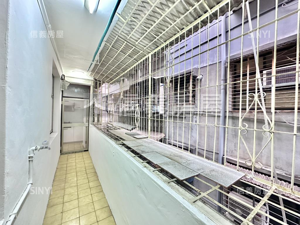 景安南華雙捷運美寓房屋室內格局與周邊環境