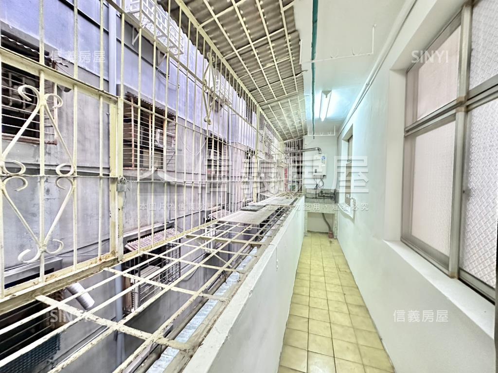 景安南華雙捷運美寓房屋室內格局與周邊環境