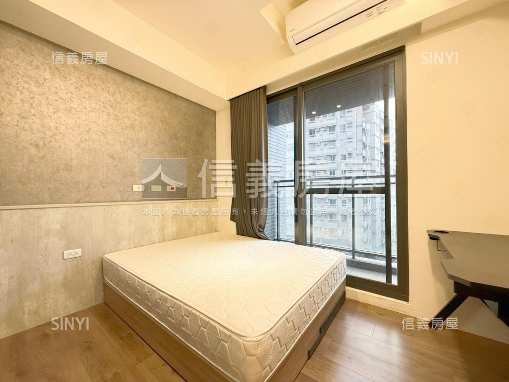 大城仰雲精裝潢三房車位房屋室內格局與周邊環境