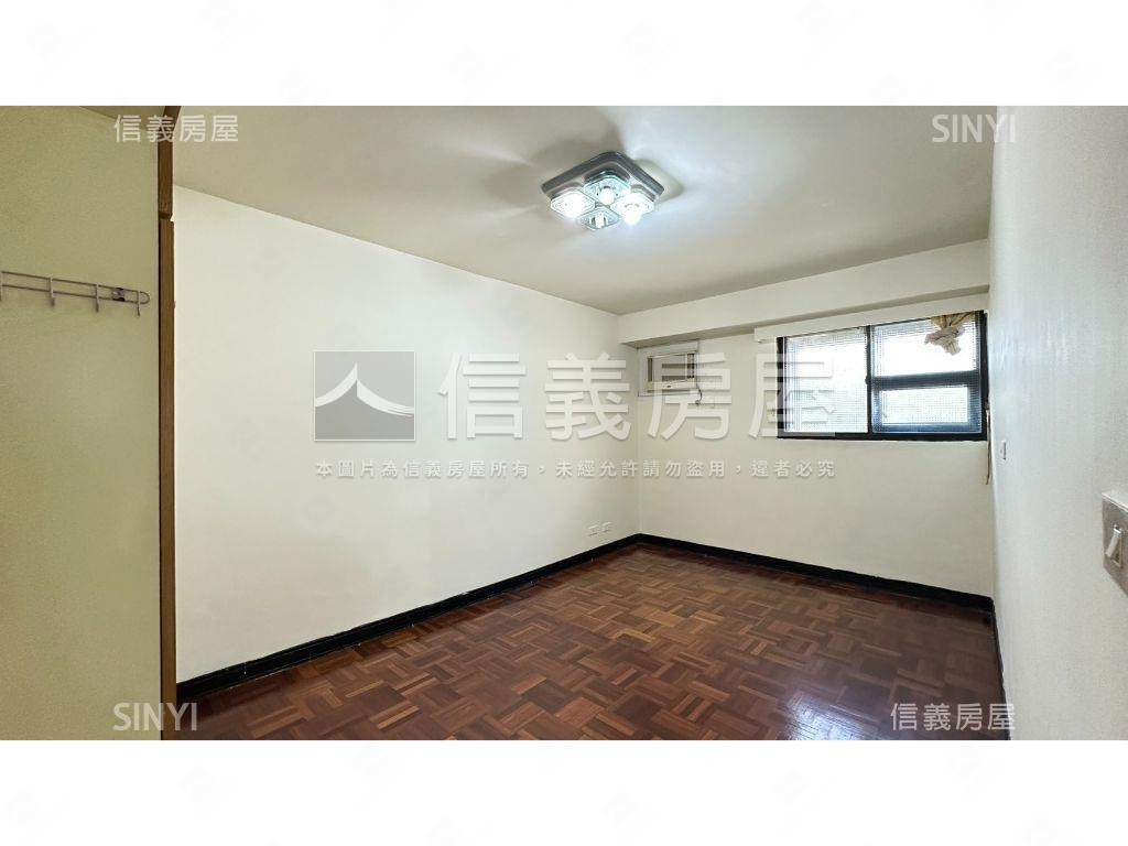 潤華大樓電梯三房房屋室內格局與周邊環境