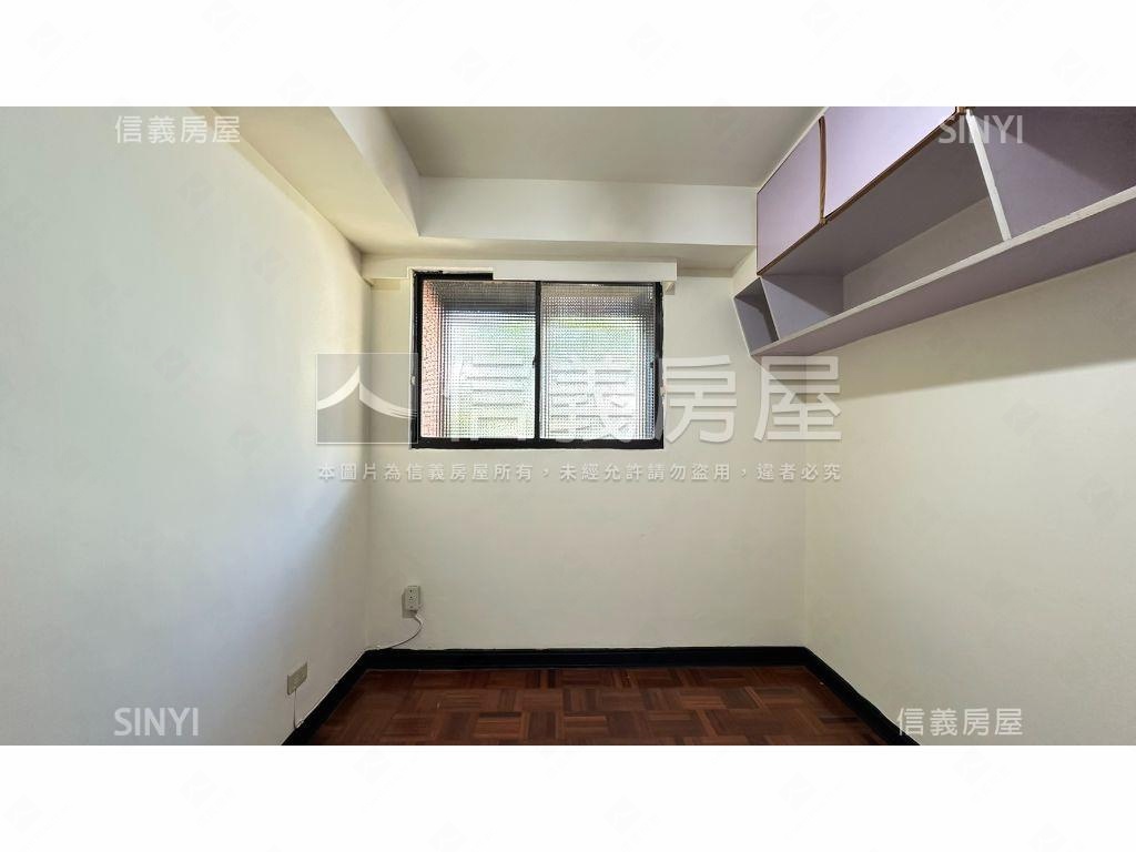 潤華大樓電梯三房房屋室內格局與周邊環境