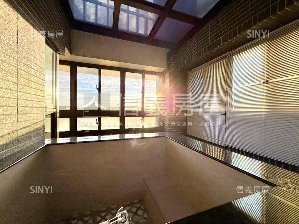 竹風鳳凰頂樓尊榮露臺戶房屋室內格局與周邊環境