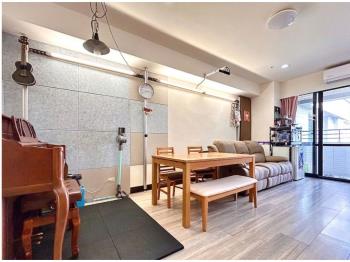 Ｒ６大樓雙軌三房平移車位