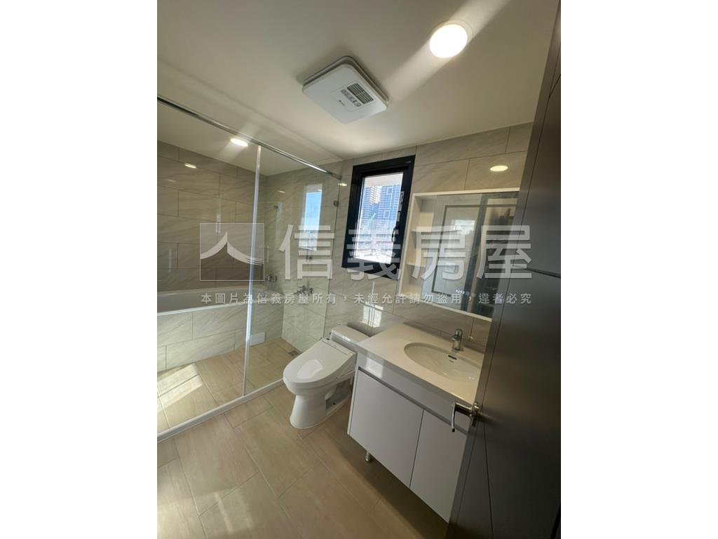 長虹天韻三房首購宅房屋室內格局與周邊環境