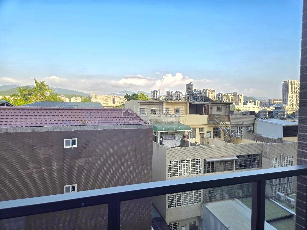 十期均福匯華廈房屋室內格局與周邊環境