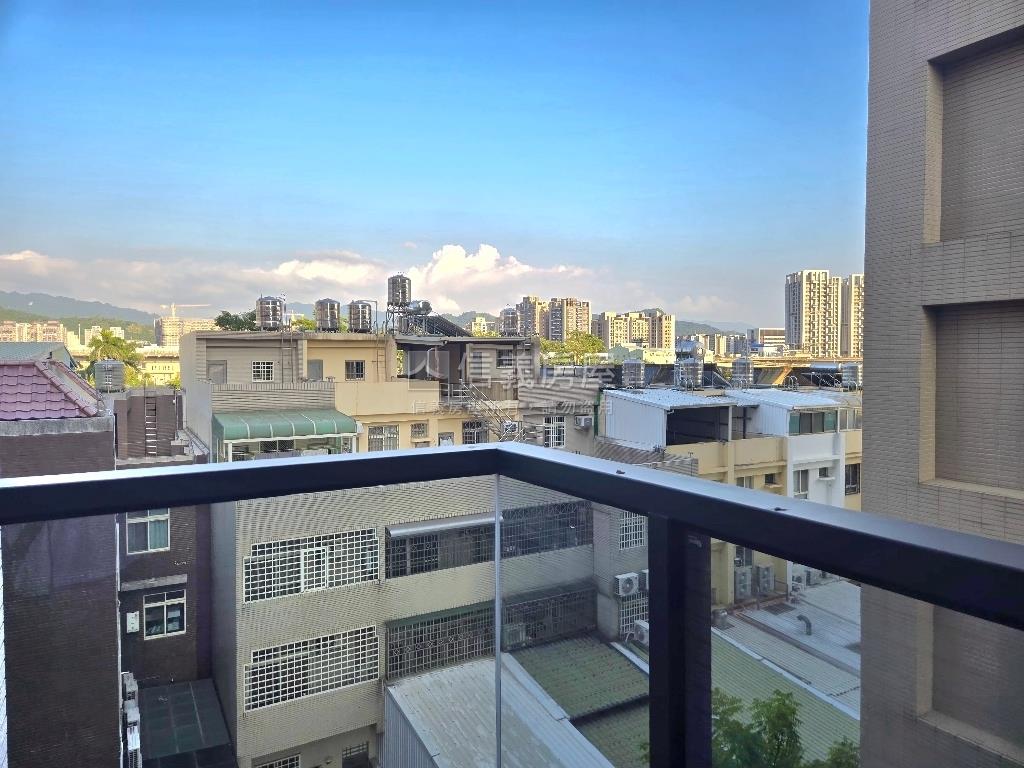 十期均福匯華廈房屋室內格局與周邊環境