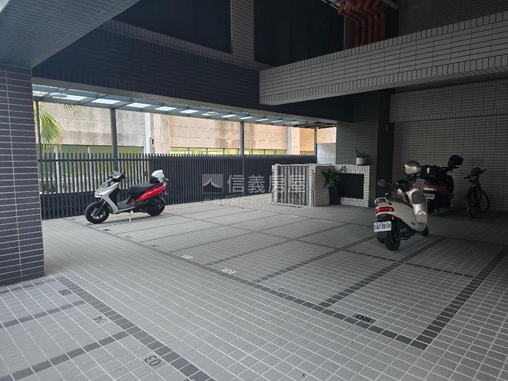 十期均福匯華廈房屋室內格局與周邊環境