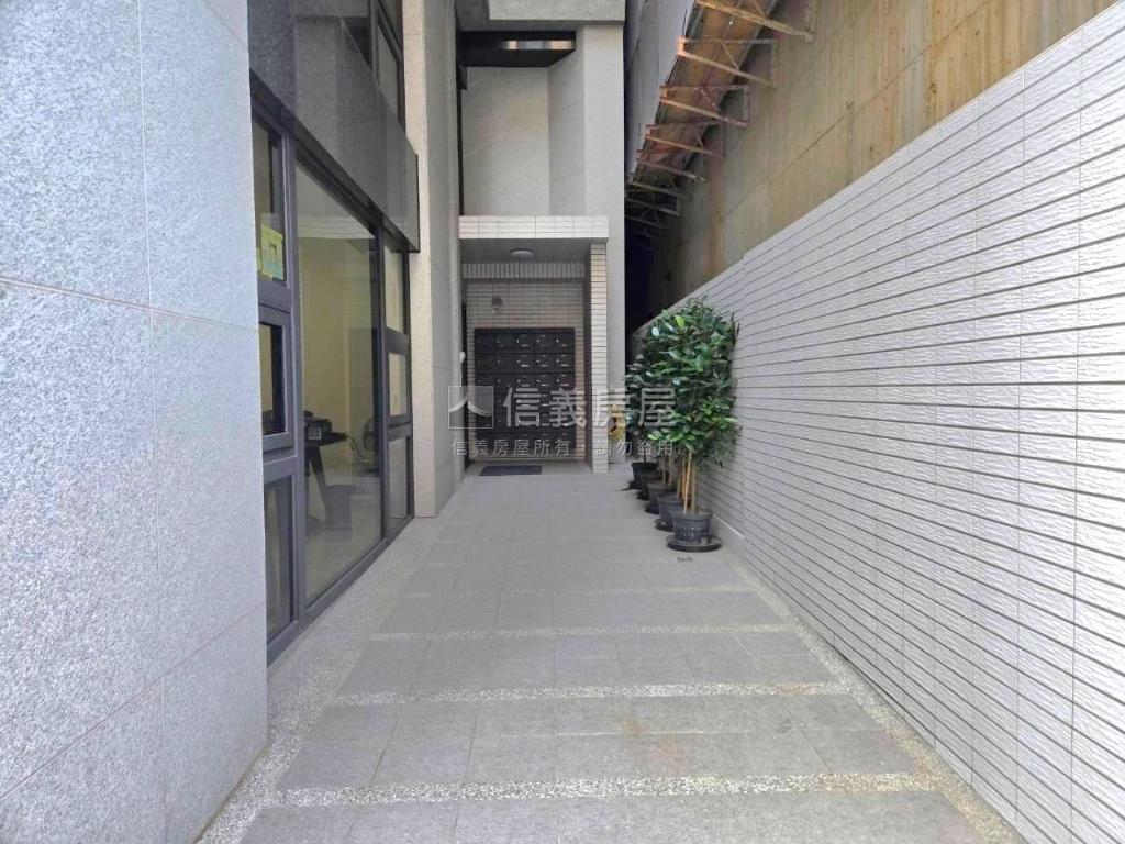 十期均福匯華廈房屋室內格局與周邊環境