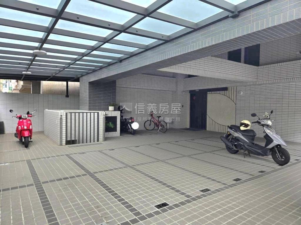 十期均福匯華廈房屋室內格局與周邊環境