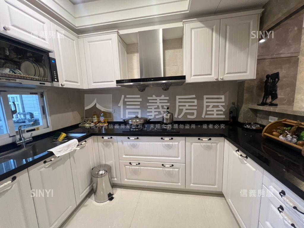 忠孝東路房屋室內格局與周邊環境