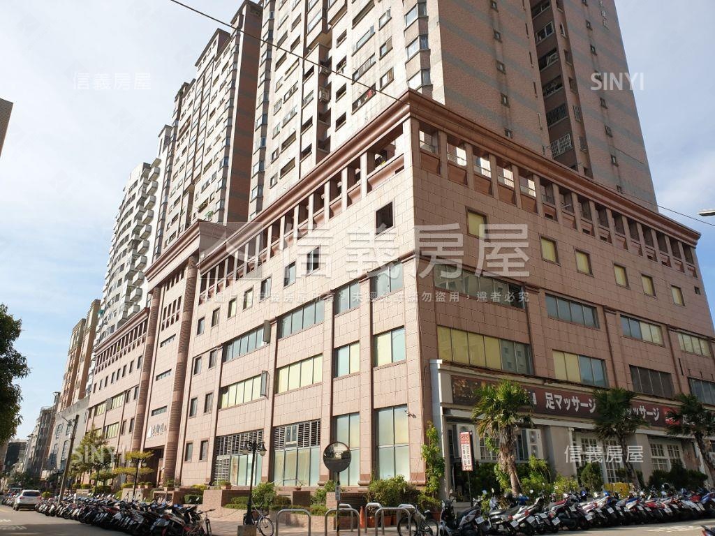 大衛道樓中樓四房附雙車位房屋室內格局與周邊環境
