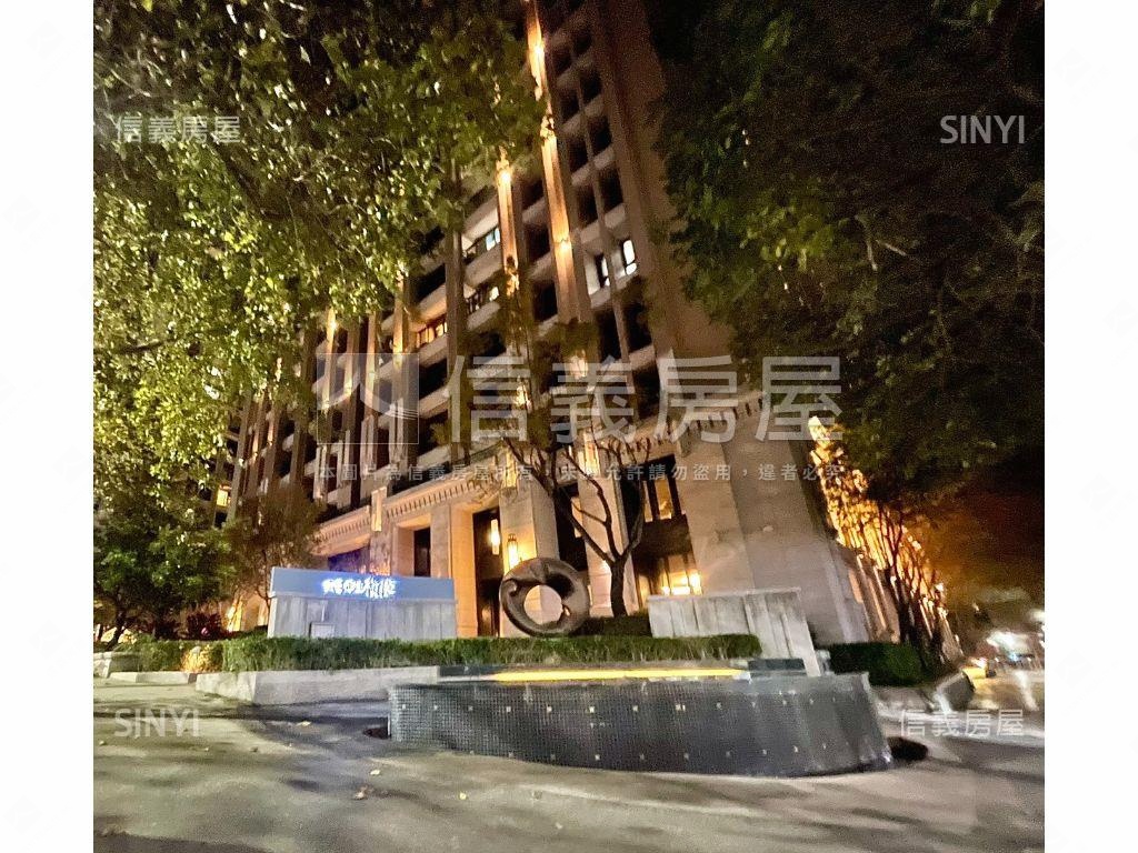 朝南精美大兩房平面車位房屋室內格局與周邊環境