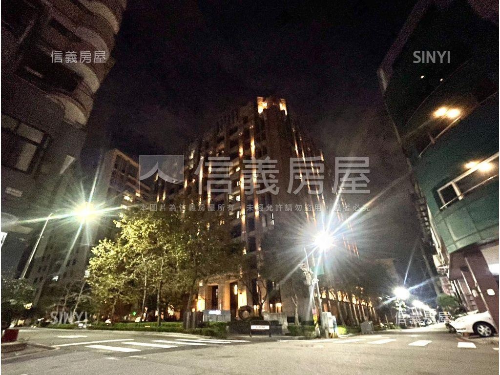 朝南精美大兩房平面車位房屋室內格局與周邊環境