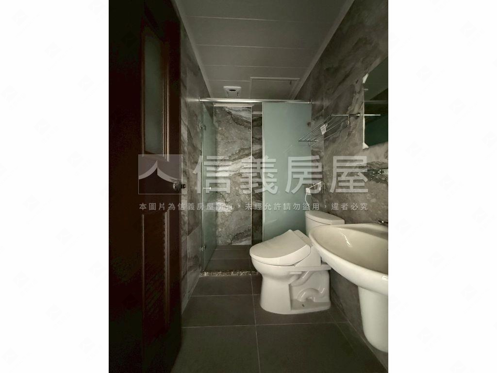 神岡透天晶鑽吾璽房屋室內格局與周邊環境
