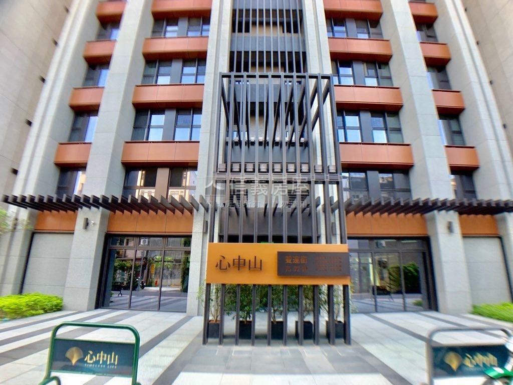 心中山寬闊林蔭綠景近捷運房屋室內格局與周邊環境