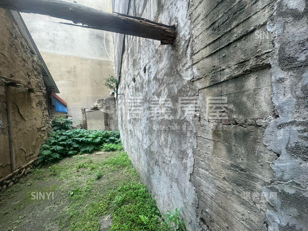 中山路別墅旁商業土地房屋室內格局與周邊環境