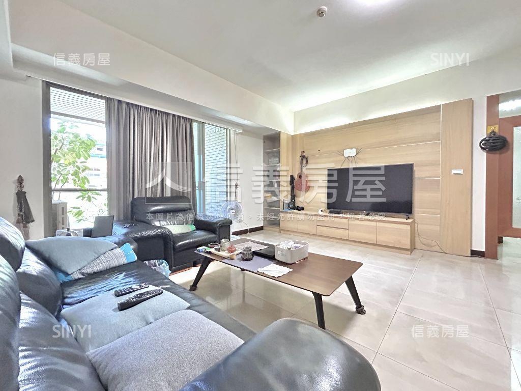 八期華太可以居雙Ｂ１平車房屋室內格局與周邊環境