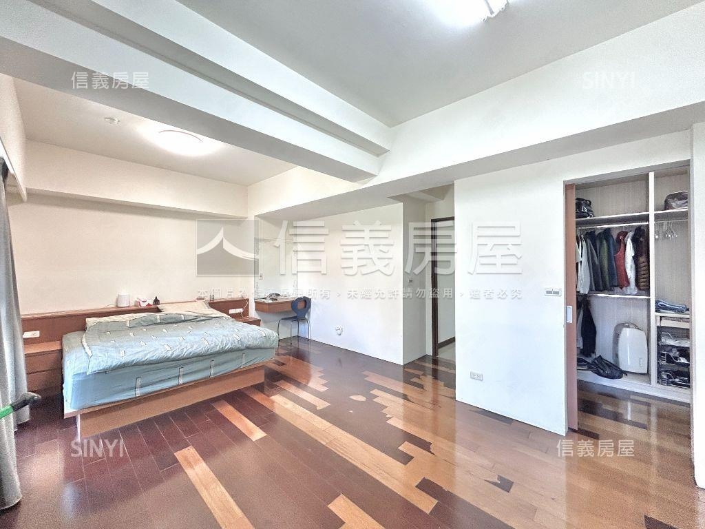 八期華太可以居雙Ｂ１平車房屋室內格局與周邊環境