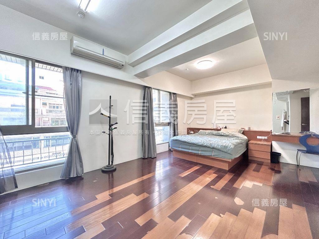 八期華太可以居雙Ｂ１平車房屋室內格局與周邊環境