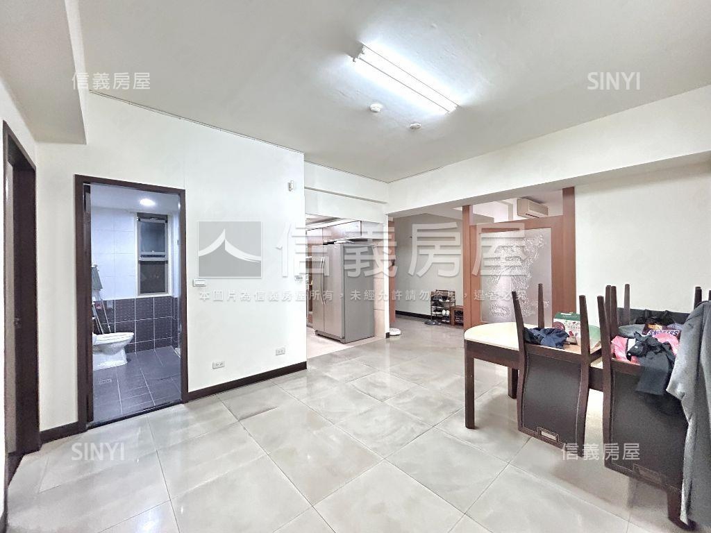 八期華太可以居雙Ｂ１平車房屋室內格局與周邊環境