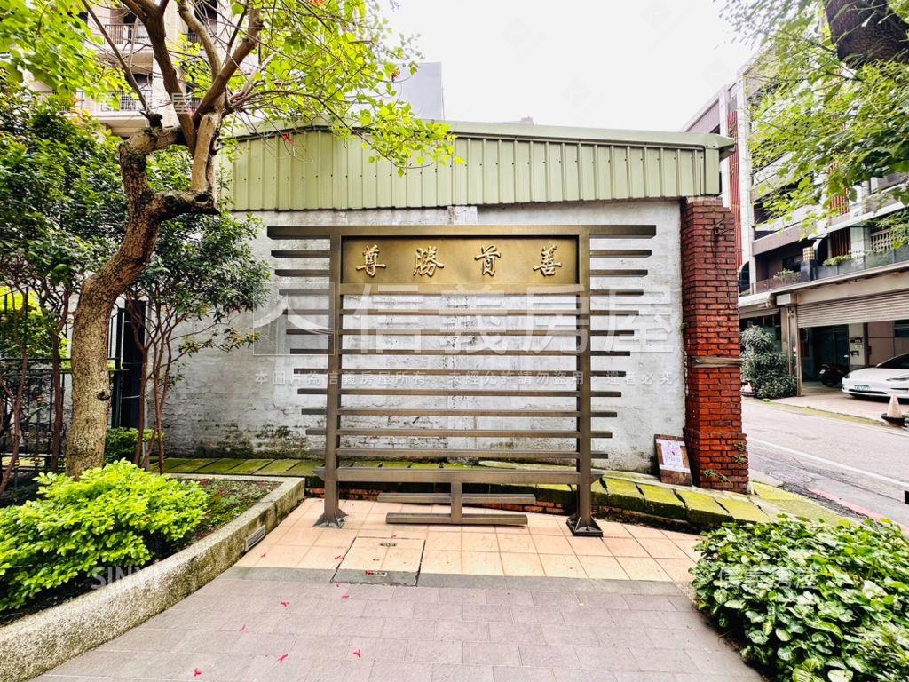 桃園民族路金店面房屋室內格局與周邊環境