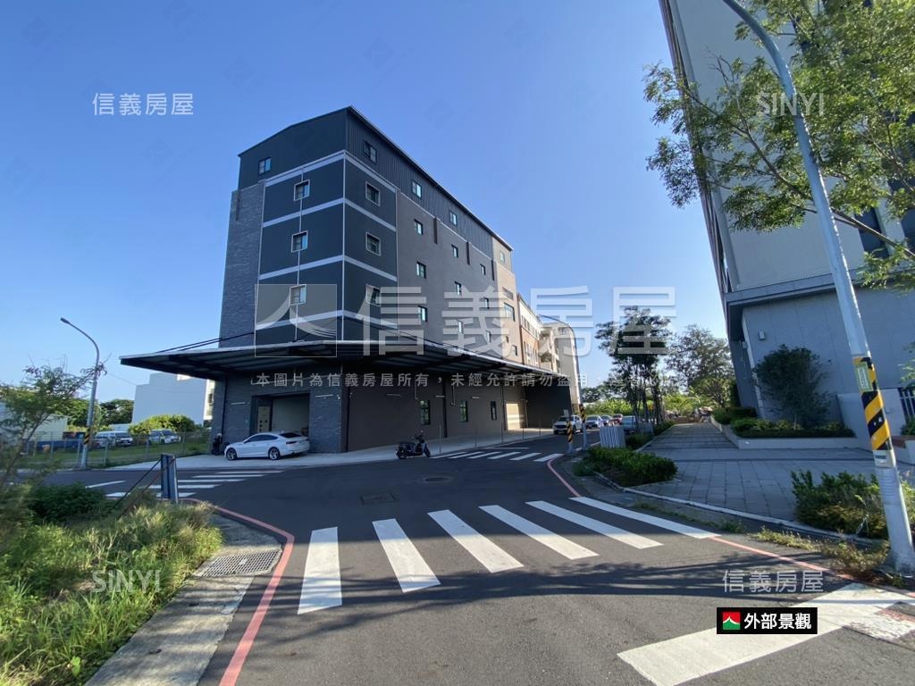 近公園約２３６坪角窗美地房屋室內格局與周邊環境