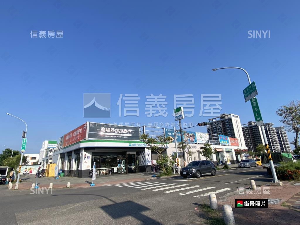 近公園約２３６坪角窗美地房屋室內格局與周邊環境