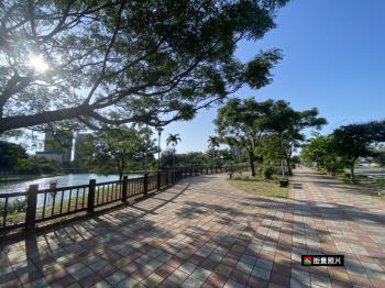 近公園約２３６坪角窗美地