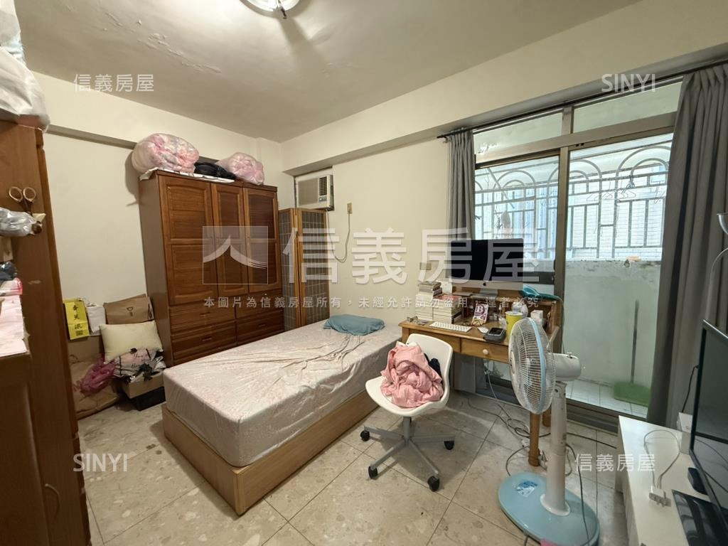 南區小資三房有電梯房屋室內格局與周邊環境