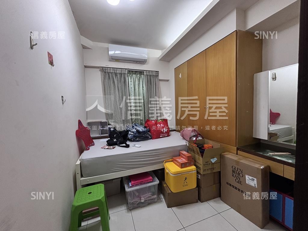 明亮！愛琴採光四房車位房屋室內格局與周邊環境