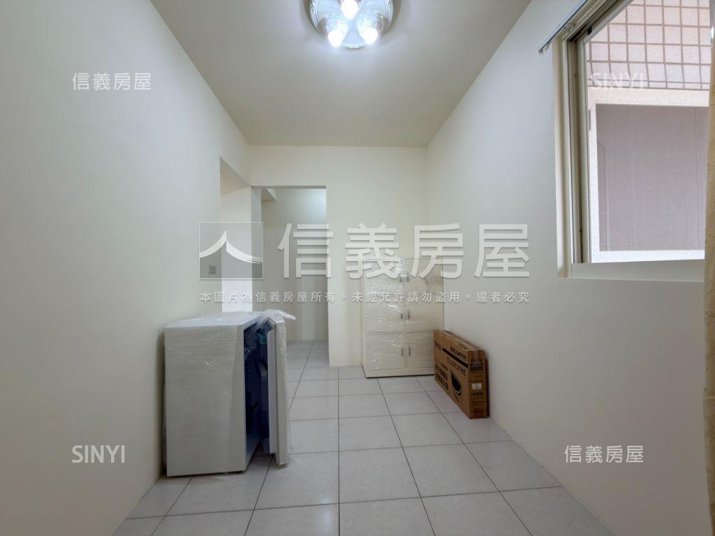 （新）絕代風華三房平車房屋室內格局與周邊環境