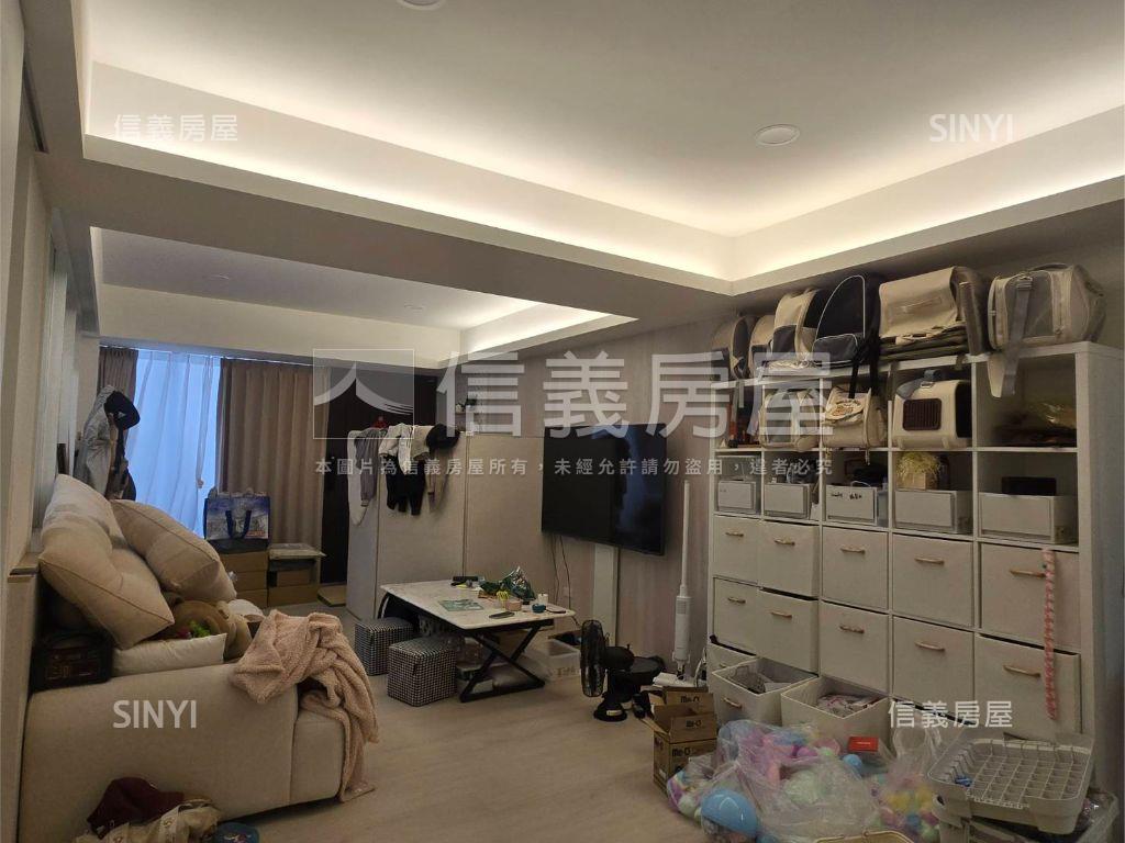 新東街一樓裝潢美邸房屋室內格局與周邊環境