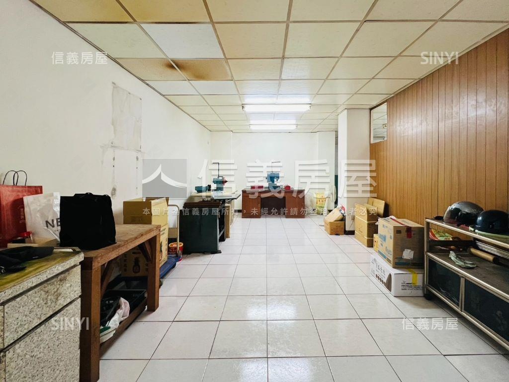土城大面寬金店面房屋室內格局與周邊環境