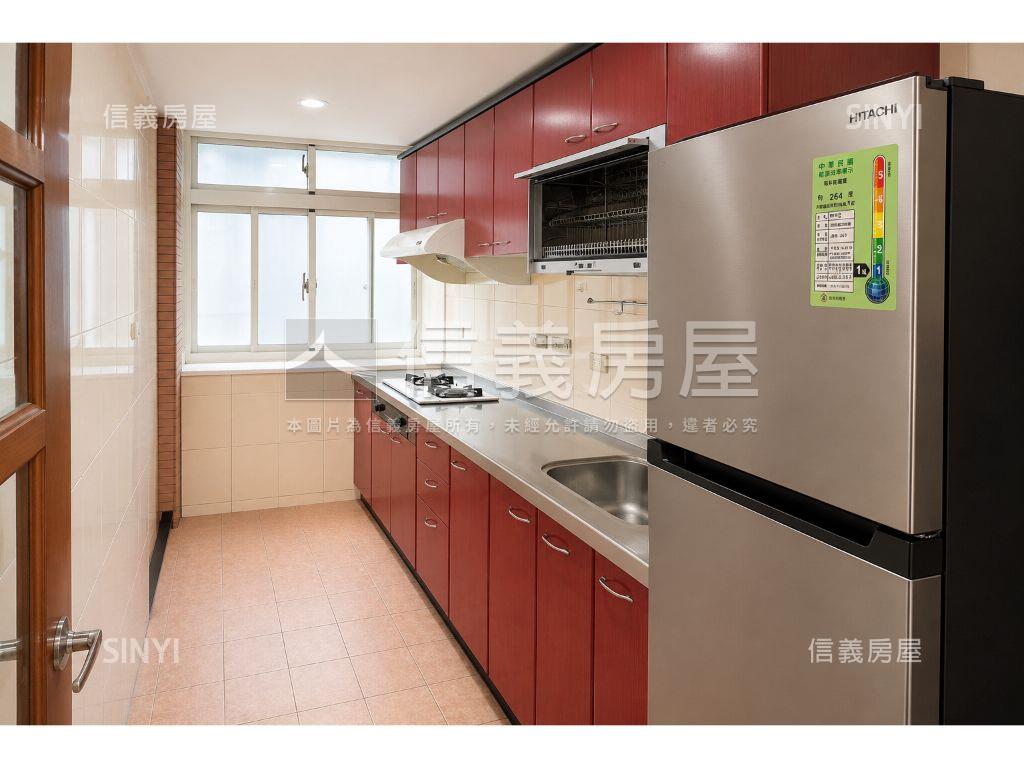 專任民族路公寓三房房屋室內格局與周邊環境