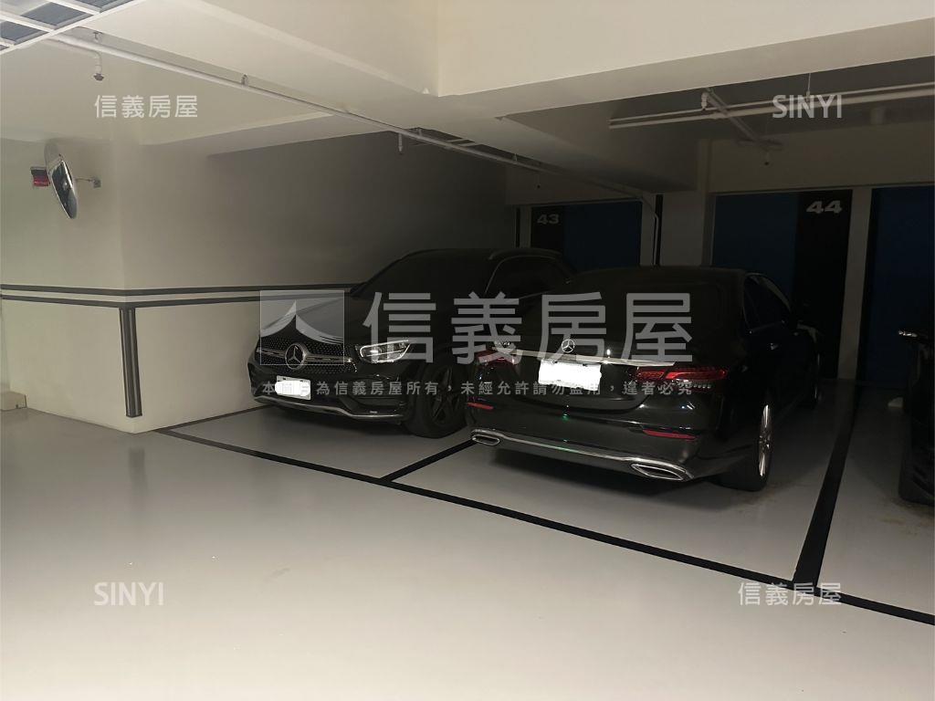 莫札特輕奢豪邸房屋室內格局與周邊環境