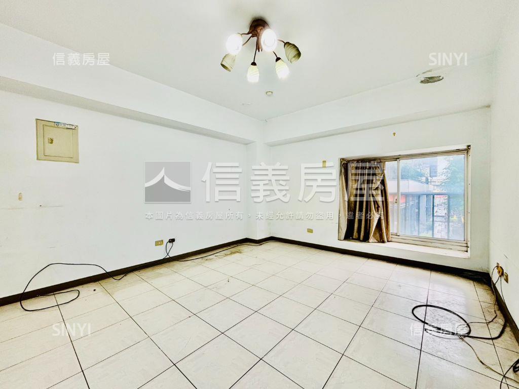 近中山醫兩房平車房屋室內格局與周邊環境