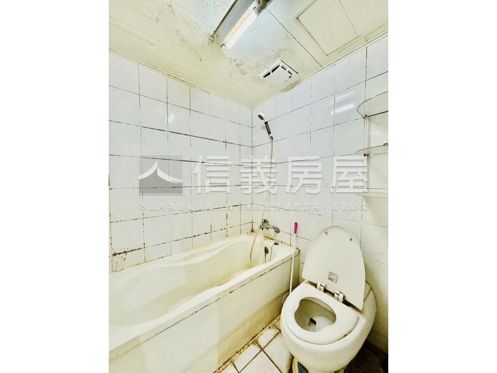 近中山醫兩房平車房屋室內格局與周邊環境