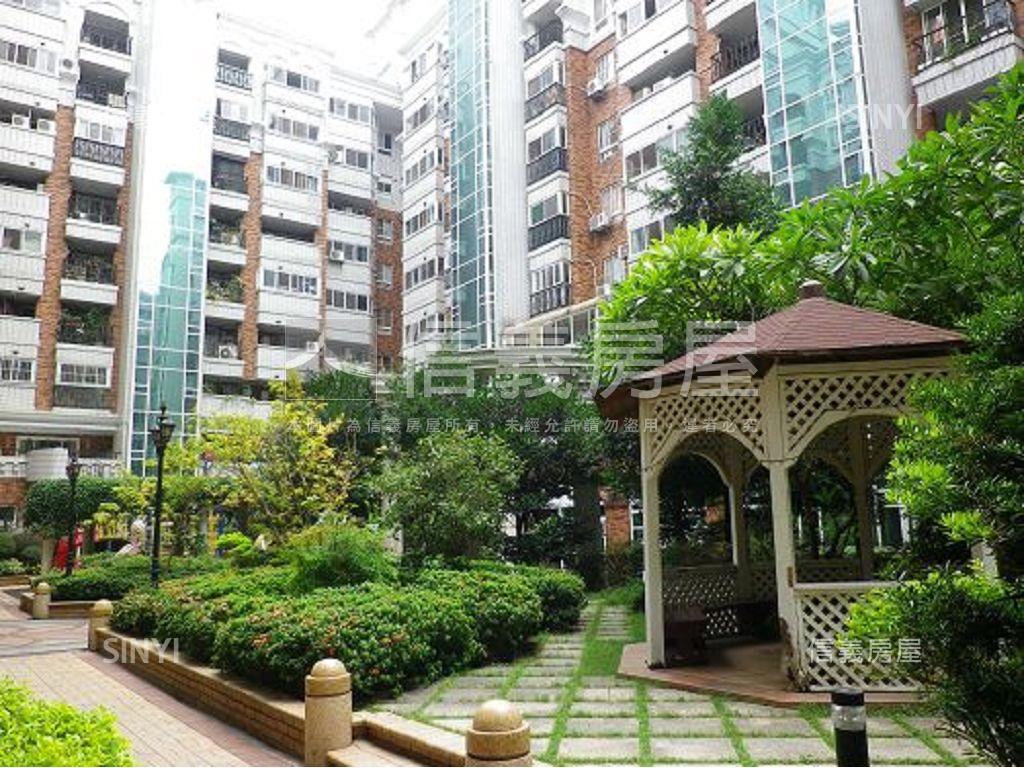 近中山醫兩房平車房屋室內格局與周邊環境