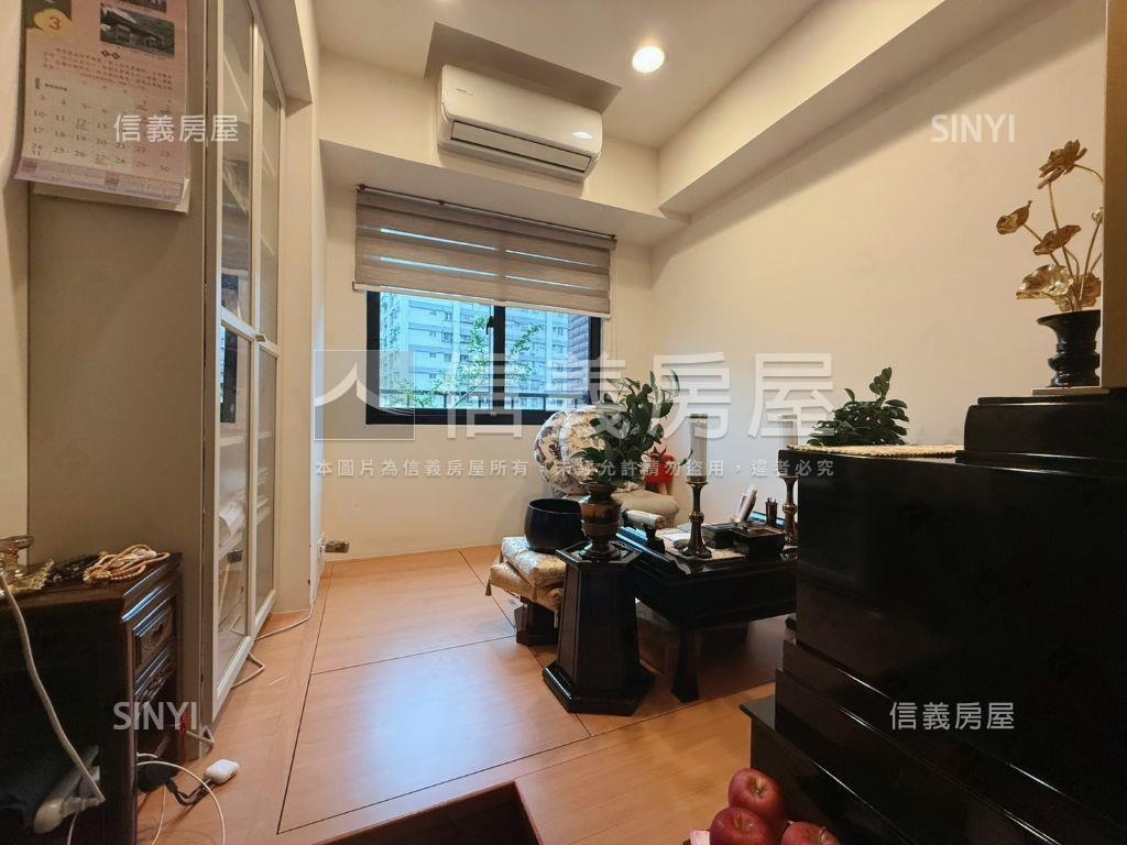 中樓豐達藝圓滿兩房車位房屋室內格局與周邊環境