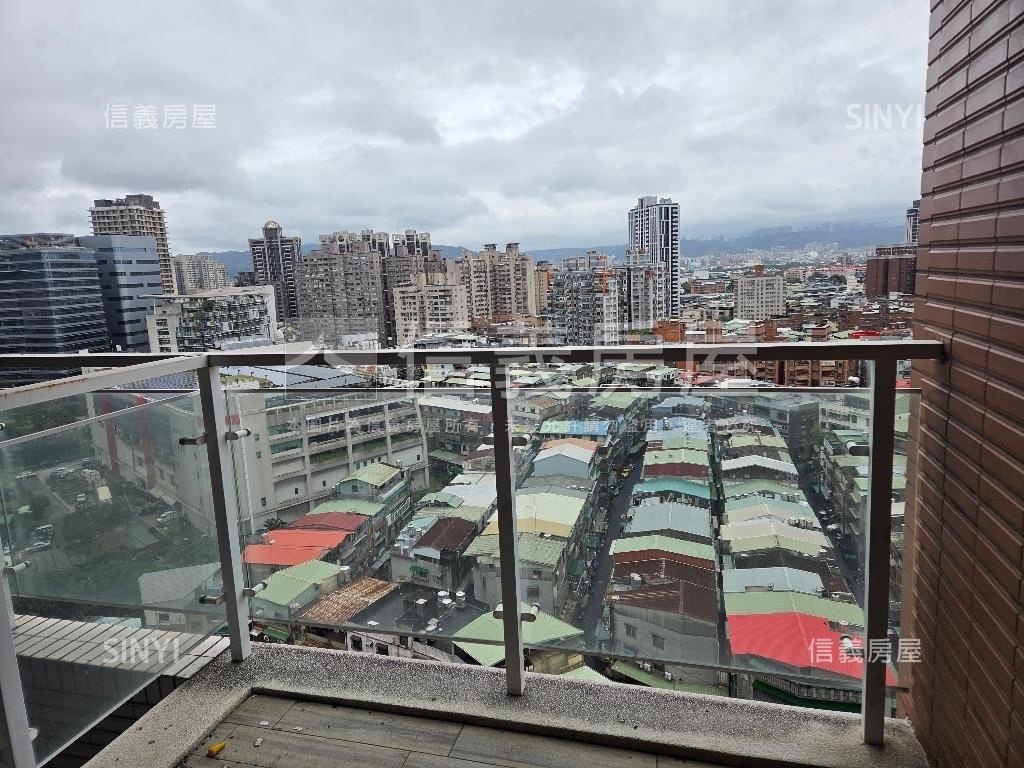 府中心景觀捷運漂亮居房屋室內格局與周邊環境