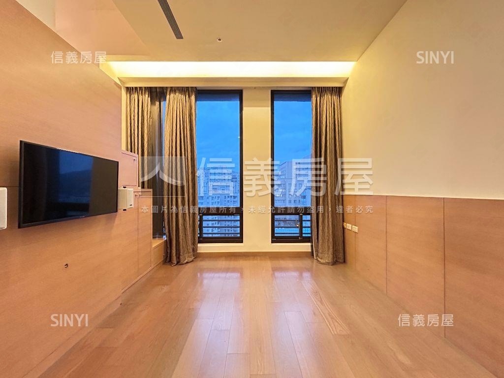 捷運上城高樓美景三房房屋室內格局與周邊環境