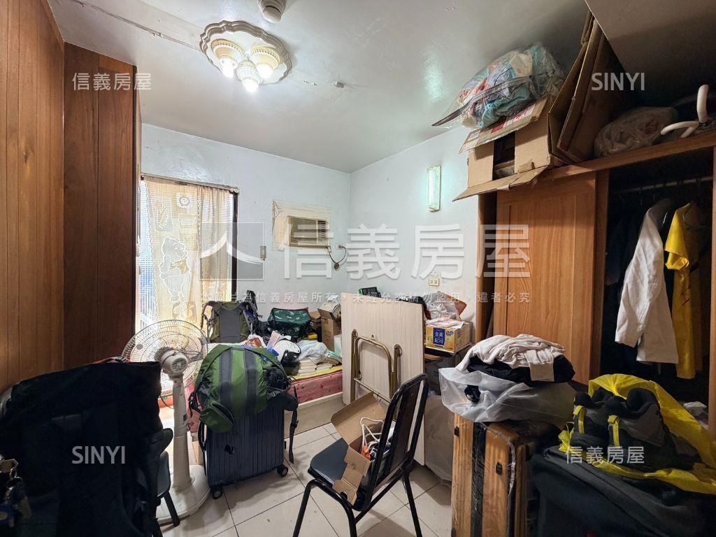 近高醫建工商圈採光四房房屋室內格局與周邊環境