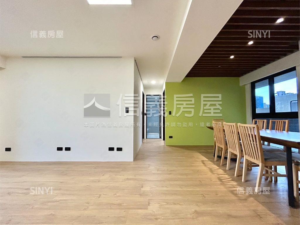 高鐵良茂東南露臺雙車位房屋室內格局與周邊環境
