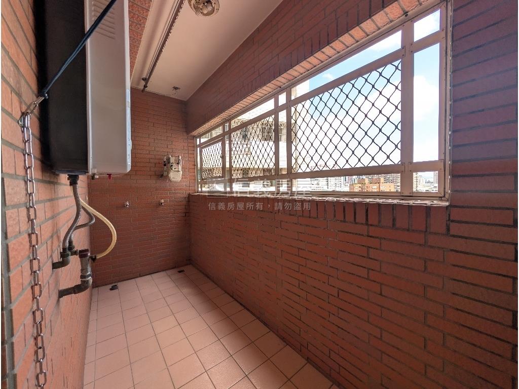 美術堤香視野美屋房屋室內格局與周邊環境